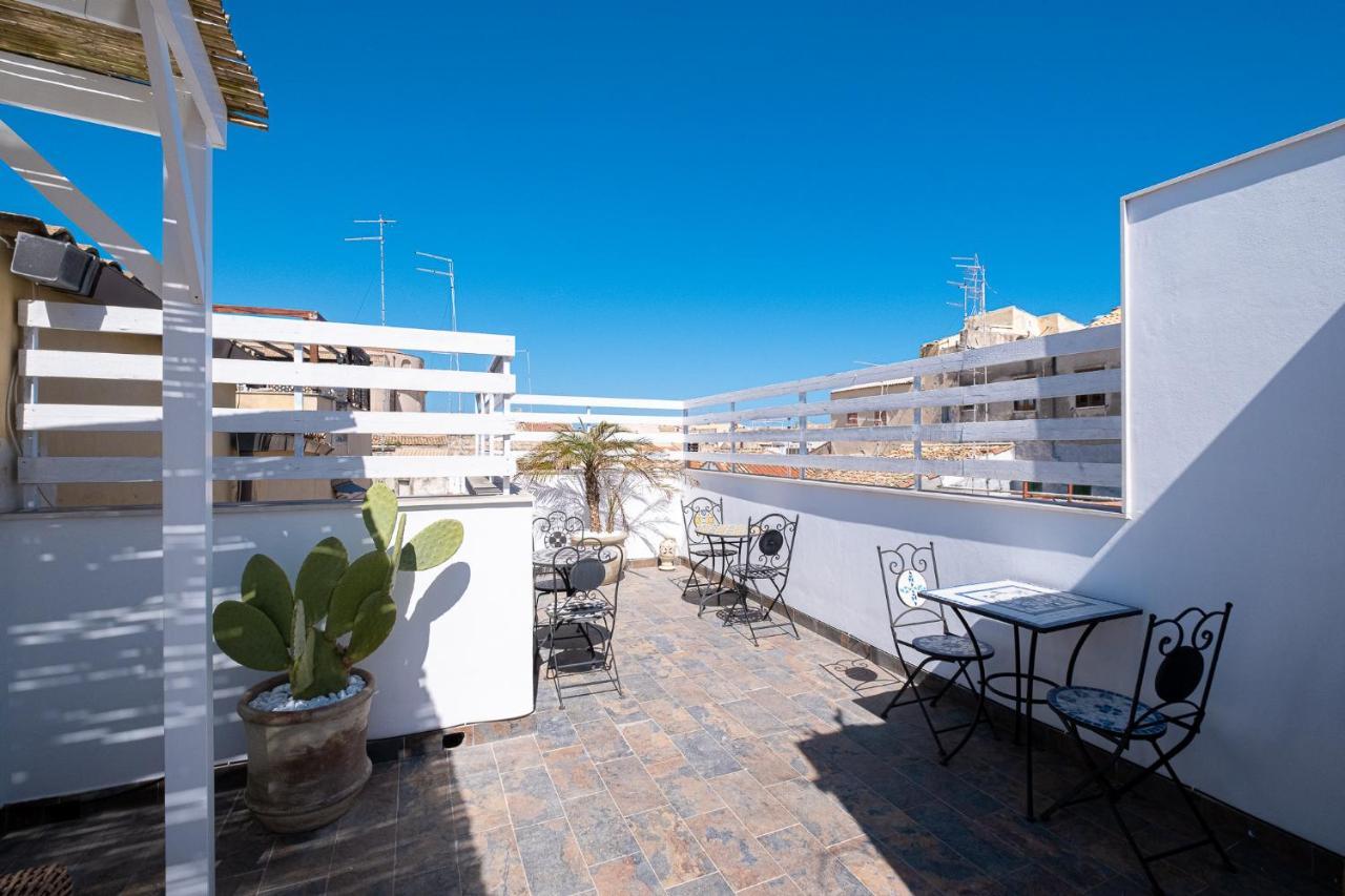 Casadelmar Ortigia Hotel Syracuse Exterior photo